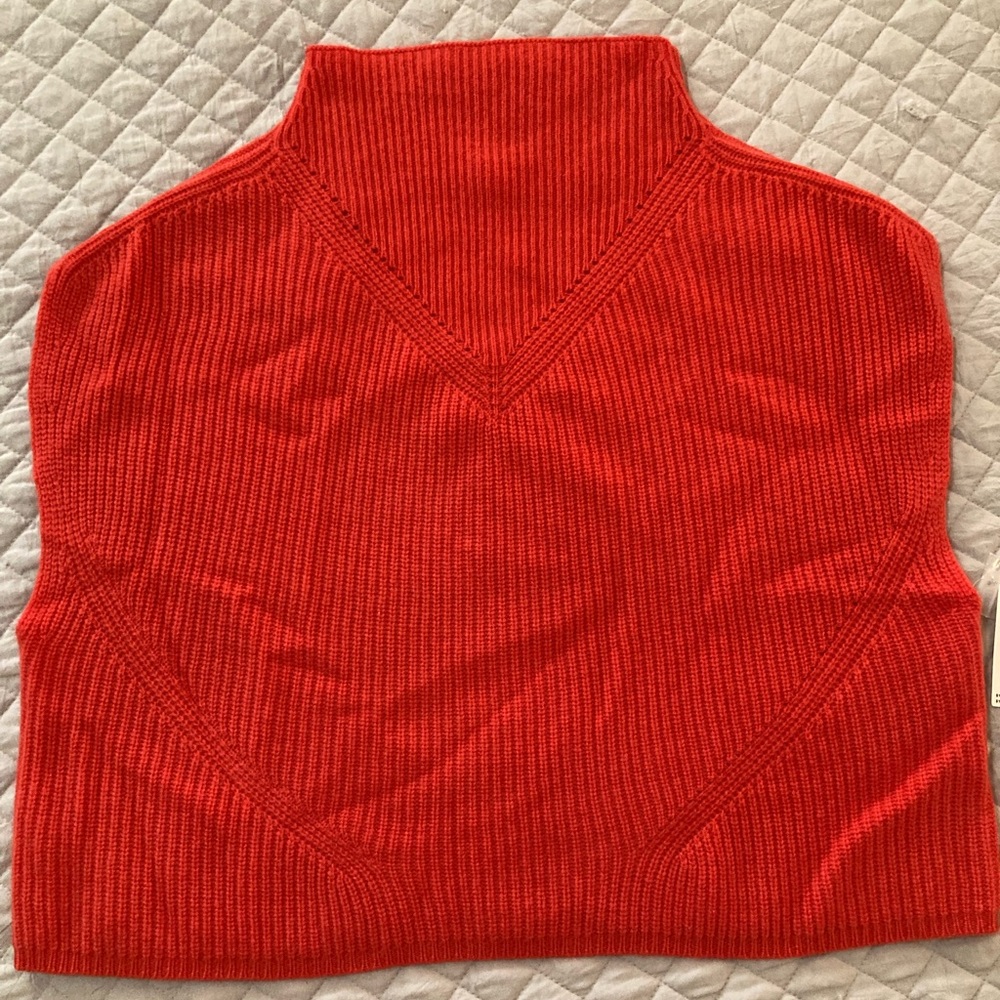 Cashmere vest